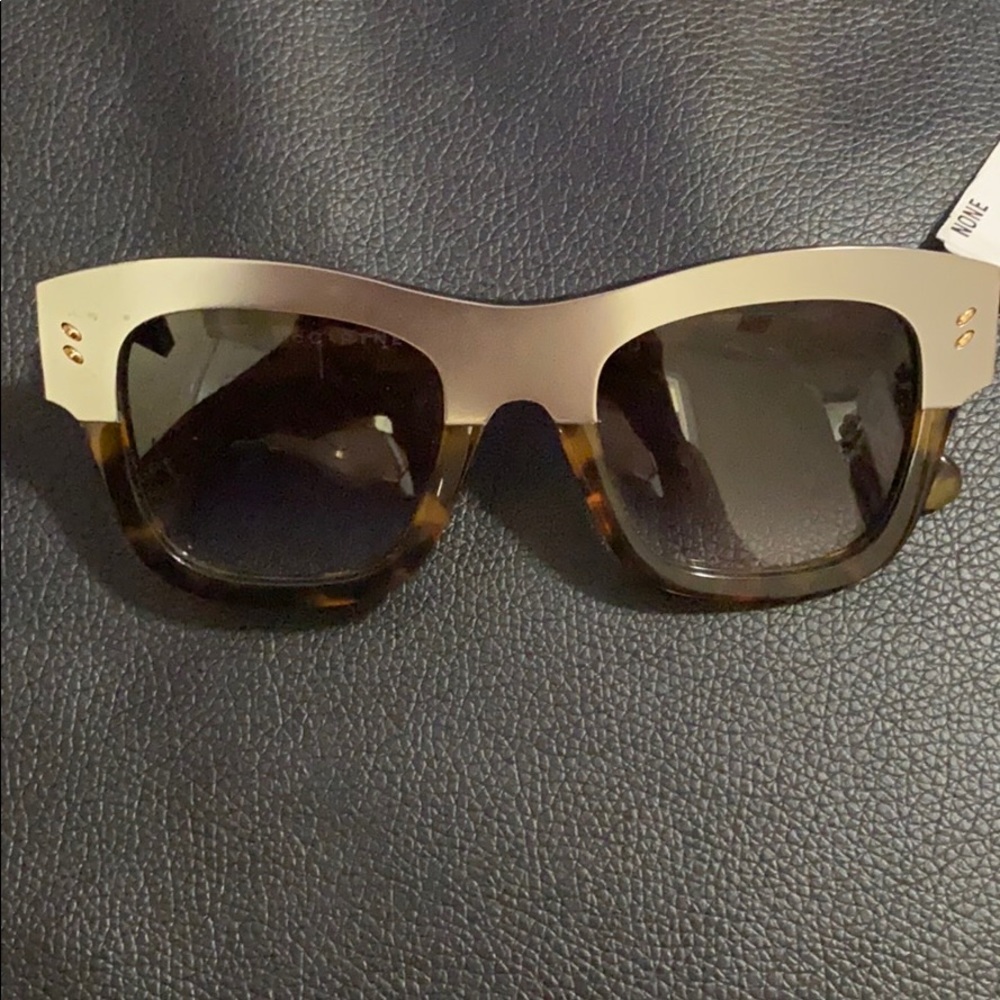 Brand new Stella McCartney